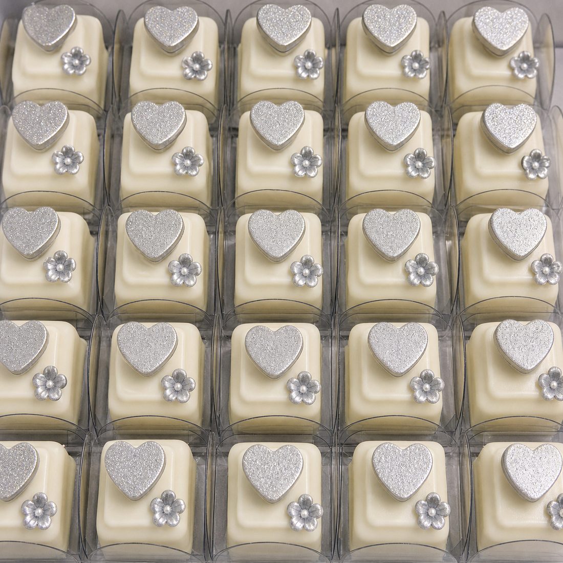 Mini bolinho — docinho artesanal da Rosi Doces, Osasco